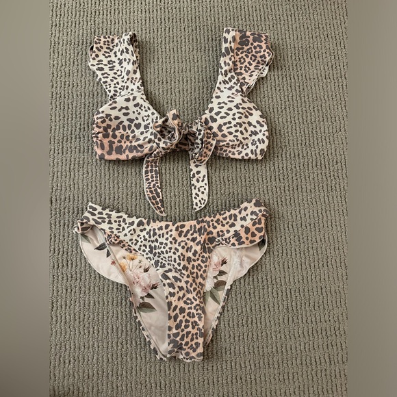 Altard State Leopard Bikini - Picture 1 of 4